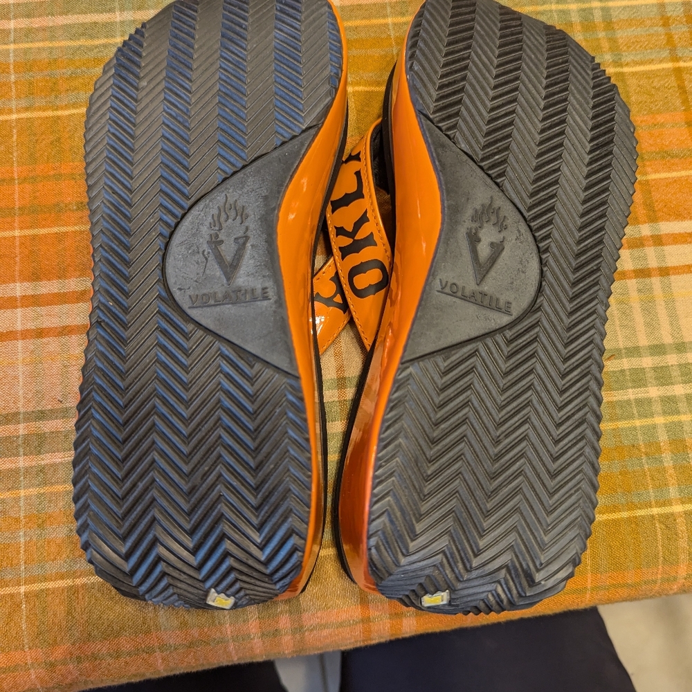 Volatile flipflop - Picture 7 of 7
